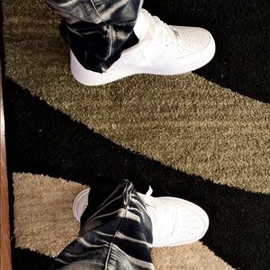 Meet your Posher, Caleb